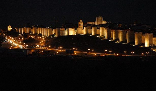 ¿Cuáles son los edificios más antiguos de Ávila?