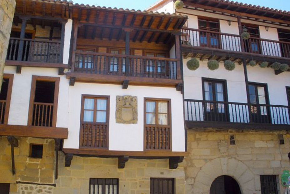 Santillana del Mar. Wikipedia Commons. Los pueblecitos españoles que conquistan internet.