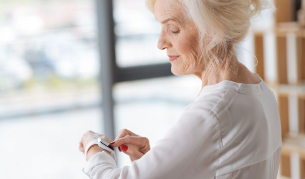 El experto en longevidad José Viña: "Los mayores sanos son más felices que los jóvenes"