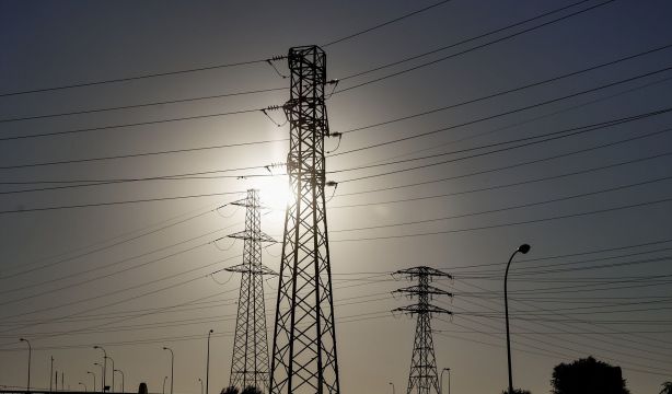 El aviso de un experto sobre el elevado precio de la luz este verano