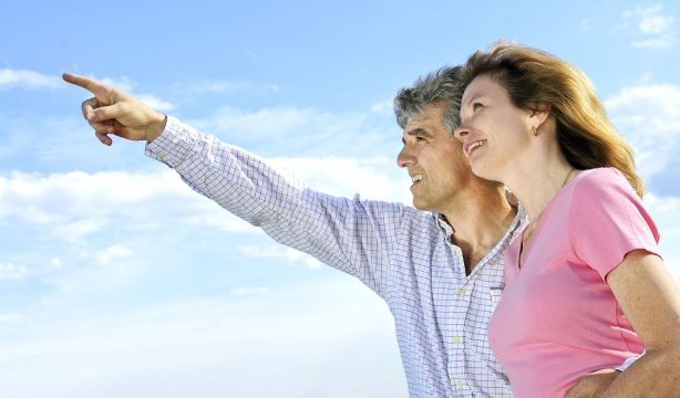 Los 'baby boomer' se jubilan con pensiones muy superiores a la media: 1.675 € en el régimen general