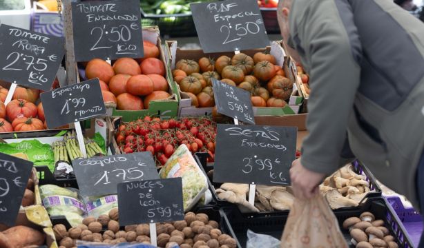 La bajada del IPC del 2% permite mantener el poder adquisitivo de la pensión, pero sin alegrías