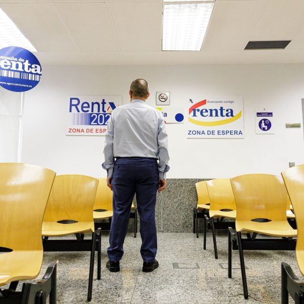 Hacienda no paga a los mutualistas jubilados ni un año ni cuatro: tiene paralizadas las devoluciones. Foto: europapress