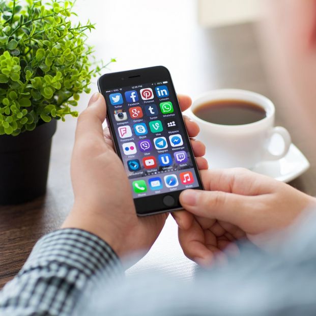 Grupo de Whatsapp cómo evitar que te incluyan (bigstock) Grupo de Whatsapp cómo evitar que te incluyan (bigstock)