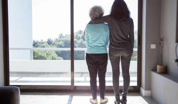 Anticiparse a futuras situaciones de dependencia: la mayor tranquilidad para los sénior españoles