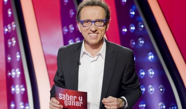 La divertida reacción de Jordi Hurtado ante la broma sobre su edad en directo: "Sin comentarios". Foto: Europa Press