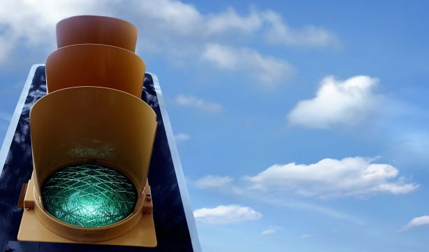 El semáforo de riesgo del Plan Calor 2025 incluye el peligro para la salud de los mayores