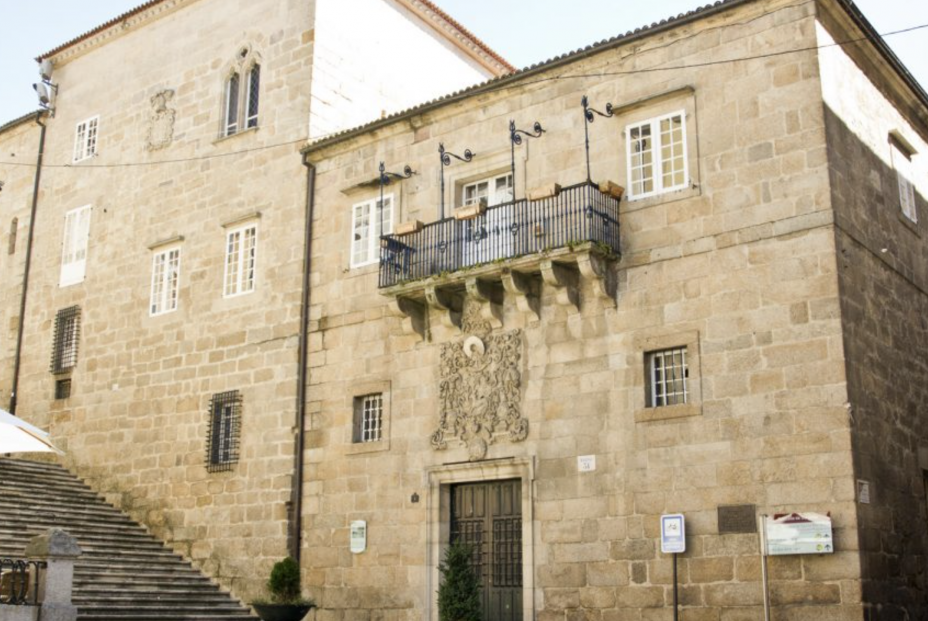 Antiguo Palacio Episcopal Antiguo Palacio Episcopal