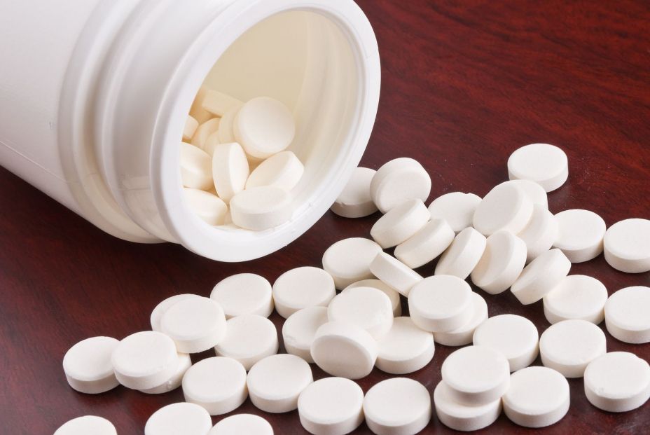 Los analgésicos ayudan contra el dolor y la inflamación. Bigstock