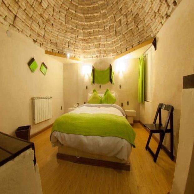 Hotel Palacio de Sal (http://www.palaciodesal.com.bo/) Hotel Palacio de Sal (http://www.palaciodesal.com.bo/)