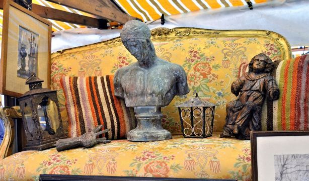 Primera novela del periodista Fernando Yraola: 'El destino se ha reído de Zeppelín de Ganímedes'