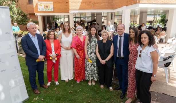 La residencia de mayores en la que se puso la primera vacuna de Covid de España cumple 50 años