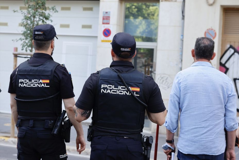 La UCO registra la casa de Ábalos en Valencia