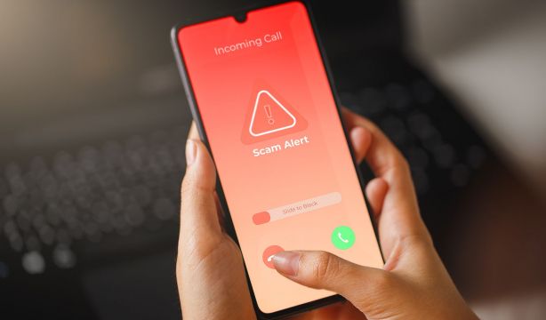 Aprovechan el terremoto en Rusia y la alerta de tsunami para propagar estafas en redes