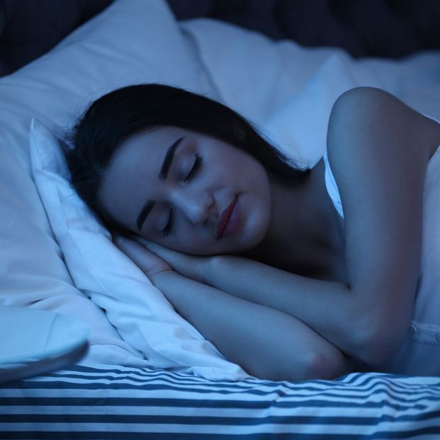 Las mejores posturas para dormir (big stock) 