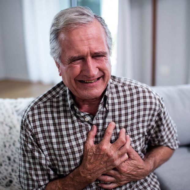 bigstock Senior man suffering from hear 126974786