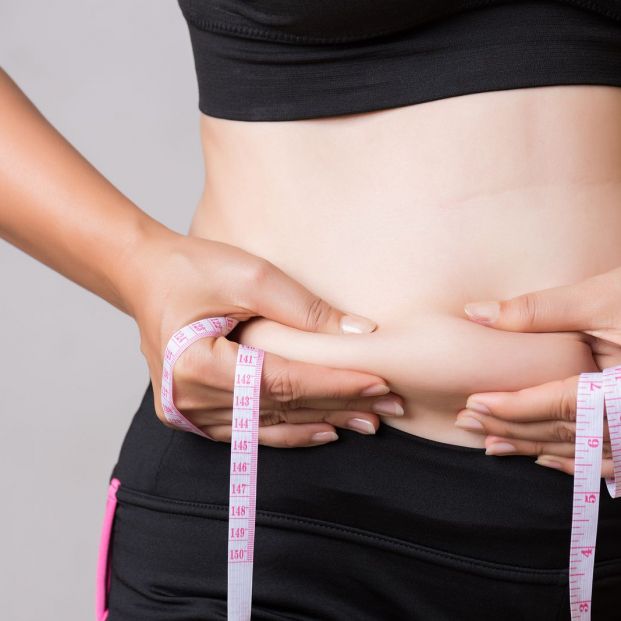 Báscula de bioimpedancia para medir la proporción de grasa corporal Báscula de bioimpedancia para medir la proporción de grasa corporal