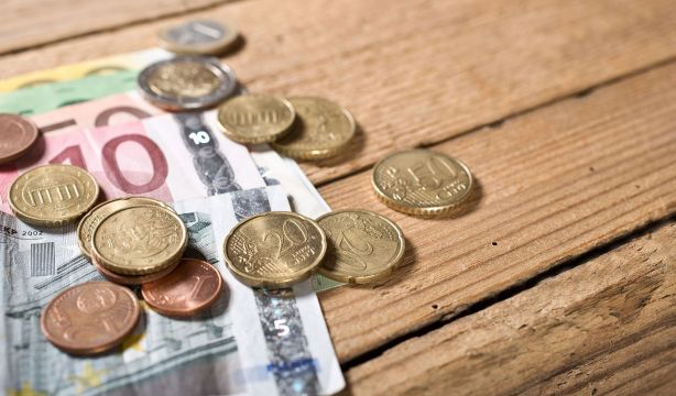 Consejos del Banco de España para evitar gastar al tuntún: esto es el 'micro spending'. Foto: bigstock