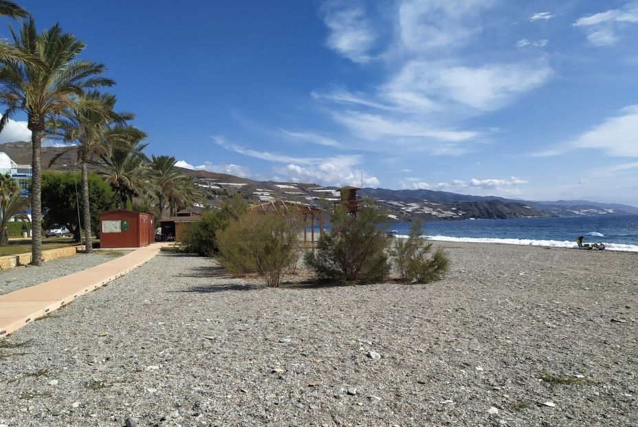 Lista de playas accesibles en la provincia de Granada en 2025. Junta de Andalucía Lista de playas accesibles en la provincia de Granada en 2025. Junta de Andalucía
