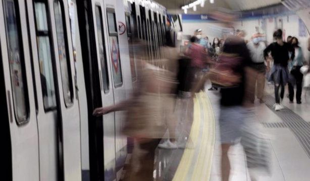 Un ruta invita a escuchar los sonidos de lugares cotidianos de Madrid: "No te planteas que sea arte"