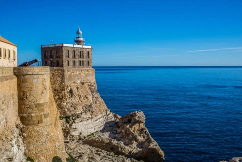 melilla la vieja faro 1030x687 (1) melilla la vieja faro 1030x687 (1)