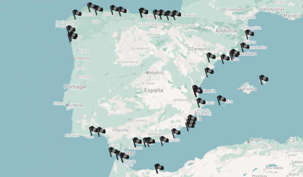 El mapa de las 48 playas de España con 'bandera negra' en 2025