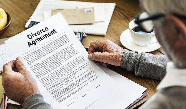 Cómo divorciarse siendo mayor de 65 años