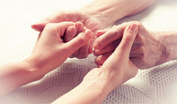 Andalucía pide al Gobierno que financie al 50% la Ayuda a la Dependencia