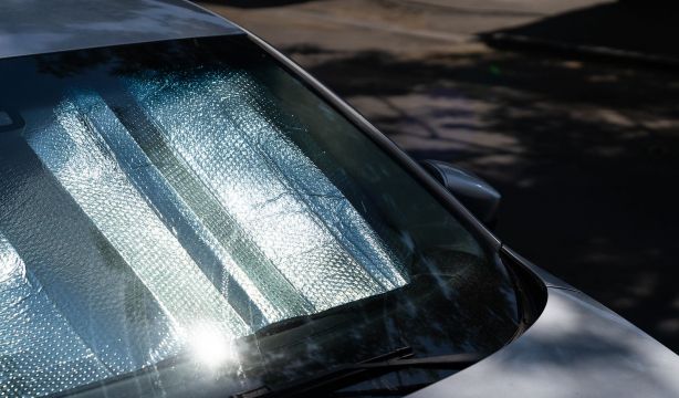 La multa que te puede poner la DGT si usas este parasol