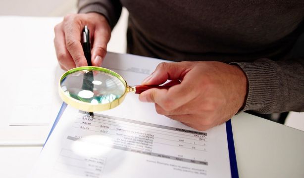 El Supremo descarta declarar nula por abusiva la cláusula hipotecaria de IRPH de manera general. Foto: Bigstock