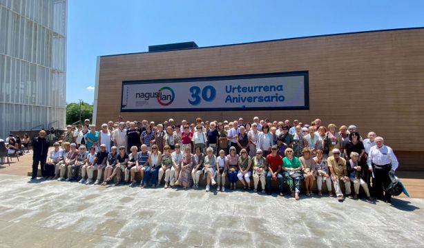 Nagusilan celebra su aniversario y reafirma su compromiso con la soledad: "Se combate con humanidad" (Nagusilan)