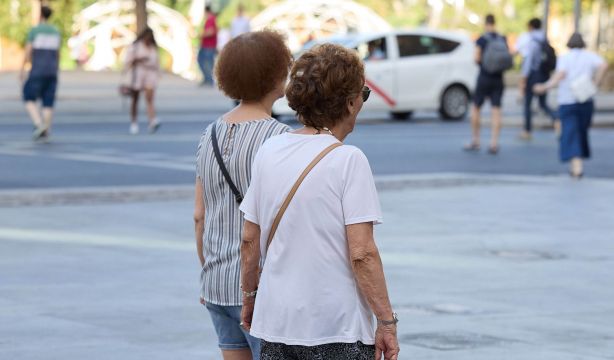 La deuda pública aumentará desde 2030 por el envejecimiento y el 'baby boom', alerta la AIReF