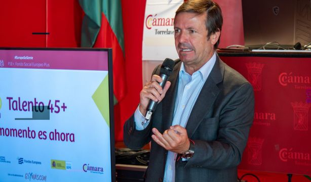 Paco Valle: “La sociedad no puede permitirse prescindir de los sénior"