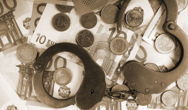 Atraco legal a los penalizados con largas carreras