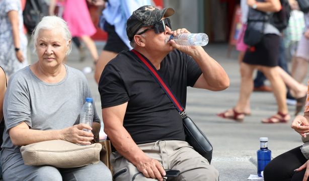 La AEMET avisa de que la ola de calor en España se extenderá al menos hasta el miércoles