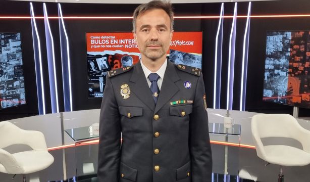 Los consejos de la Policía Nacional para que los sénior no sean víctimas de la desinformación