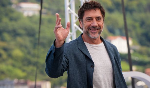 Javier Bardem estrena 'F1: La película': "Brad Pitt es muy generoso y hace que tú brilles"