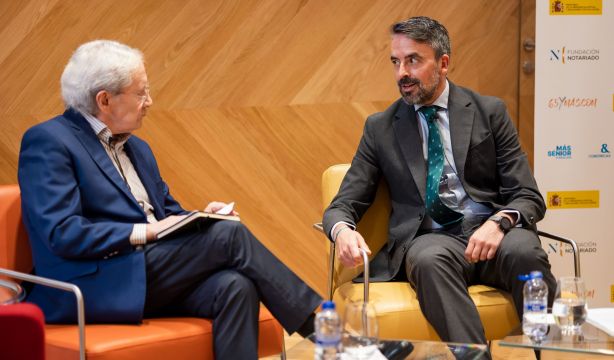 Manuel Olmedo: "El ordenamiento jurídico tiene que modificarse para adaptarse al cambio demográfico"