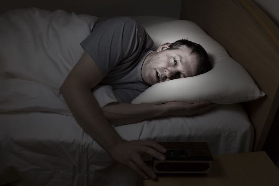 bigstock Mature Man Cannot Get To Sleep 73635496 (2)