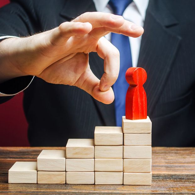 Artículo de Elsa Novo: "Persistencia del edadismo laboral"