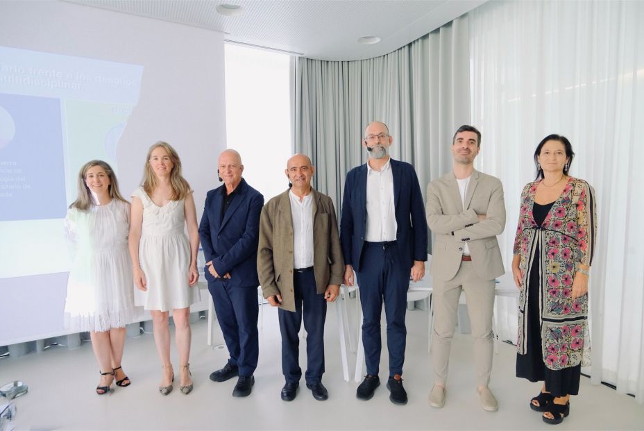 Presentación del informe Vidas más largas, mayores retos (1)