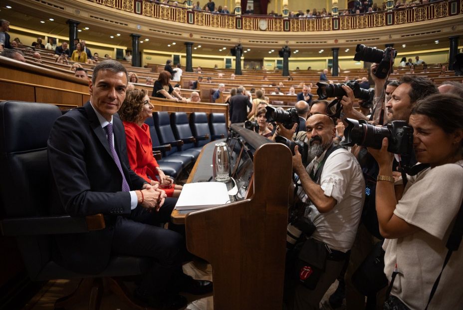 Sánchez dice que asume su responsabilidad, pero vuelve a descartar adelantar las elecciones