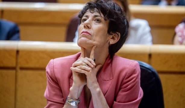 Elma Saiz niega que la reforma de pensiones contemple retrasar la edad de jubilación a los 71 años