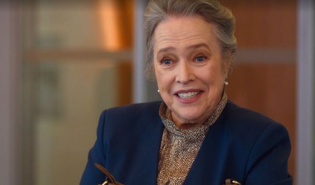 Kathy Bates hace historia en los Emmy 2025: la más longeva en ser nominada a mejor actriz principal