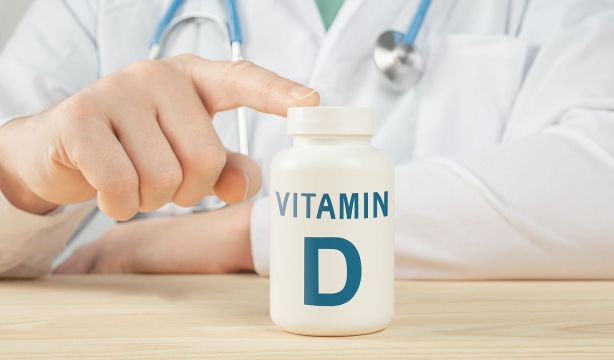 Estos son los riesgos de consumir vitamina D sin control médico