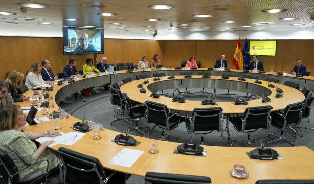 La PMP reclama declarar los servicios bancarios esenciales como de interés general