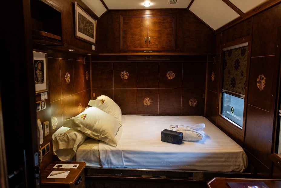 EuropaPress 6866755 interior tren turistico lujo andalus 21 julio 2025 madrid espana tren