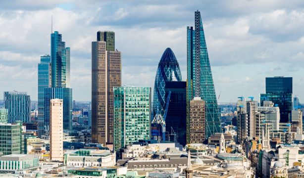 Martínez-Cue analiza los grandes desafíos del sistema de pensiones de Reino Unido Martínez-Cue analiza los grandes desafíos del sistema de pensiones de Reino Unido