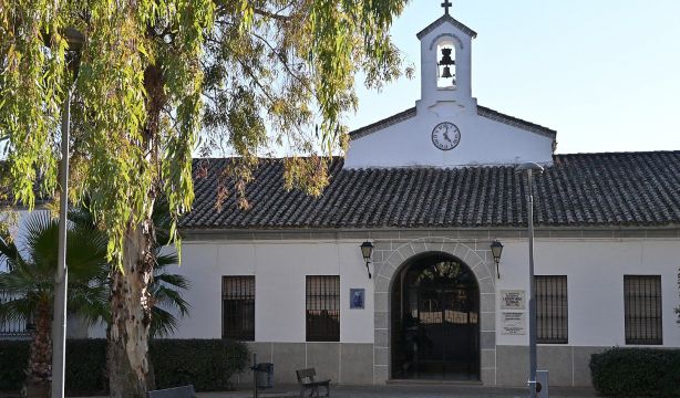 El productor musical de las estrellas deja 1,7 millones en herencia a una residencia de mayores