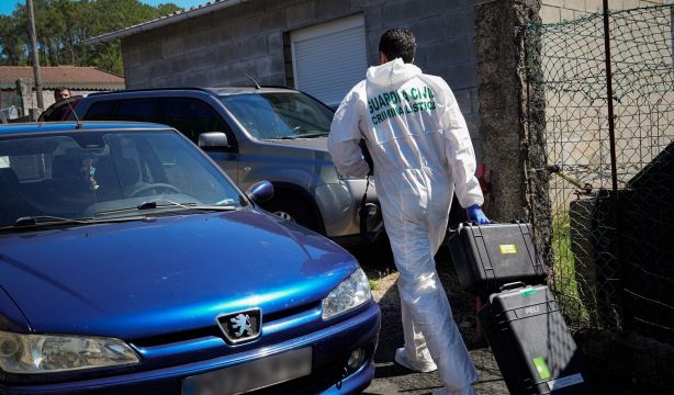 Un hombre mata a la trabajadora de ayuda a domicilio que atendía a su mujer